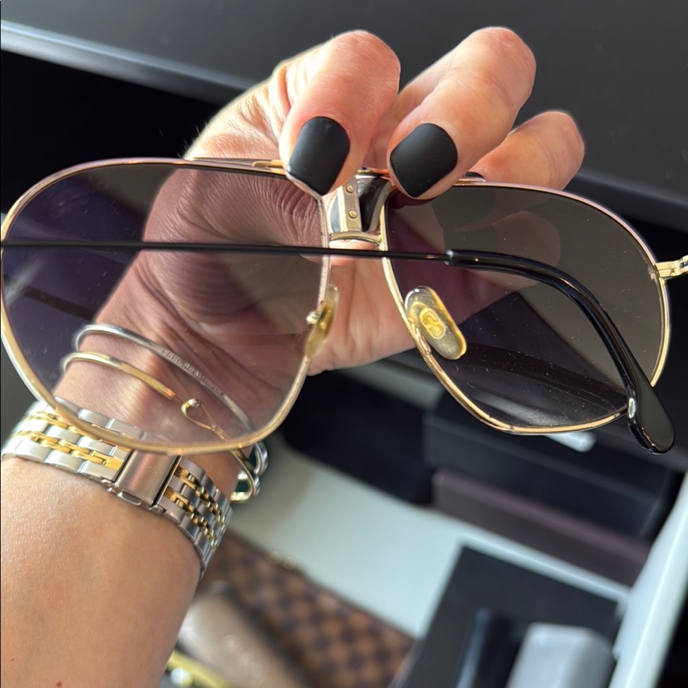 Carrera Gold Frame Sunglasses with Dark Lenses - Picture 4 of 5
